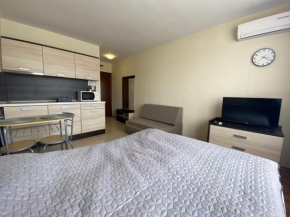 Private Studio Summer Breeze 506